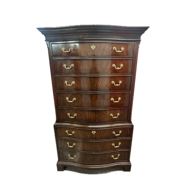 Unusual 18th Century Burled mahogany traditional chest. Features 8 spacious drawers perfect for storing all your special...