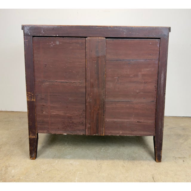 Brown Early 19th Century European Mahogany Inlaid Chest of Drawers Bachelor’s Chest For Sale - Image 8 of 12