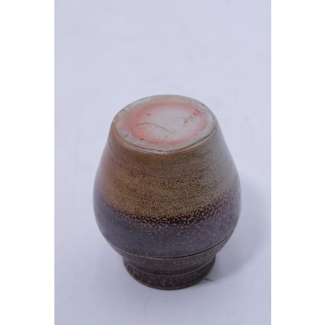 Colonial Williamsburg Stoneware Small Urn - Stamped For Sale - Image 11 of 12