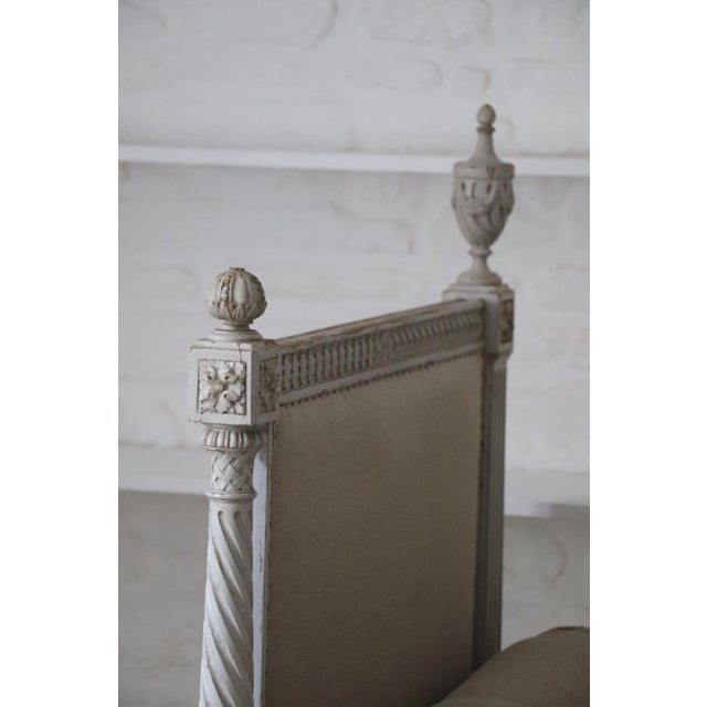 Louis XVI Style Daybed and French Linen For Sale - Image 10 of 14