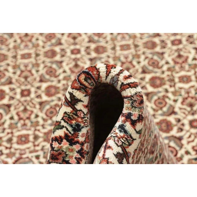 Middle Eastern Bijar Rug in Hand-Knotted Wool For Sale - Image 9 of 11