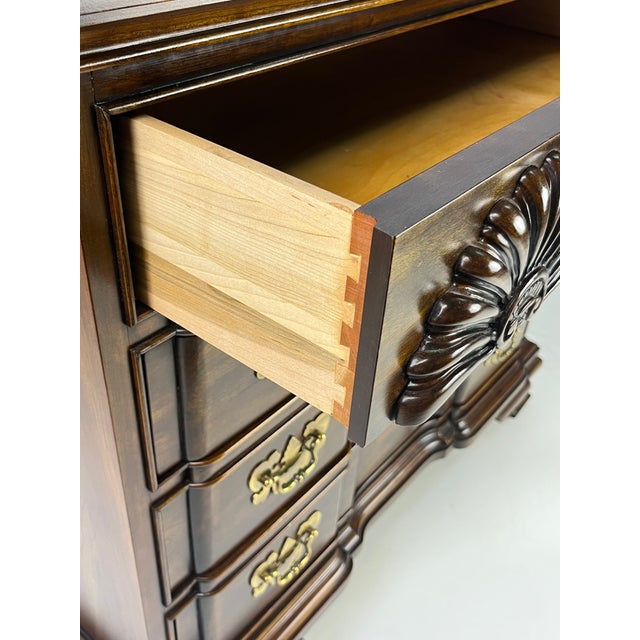 Vintage Chippendale Style Block-Front Solid Cherry Bachelor's Chest by Harden For Sale - Image 6 of 18