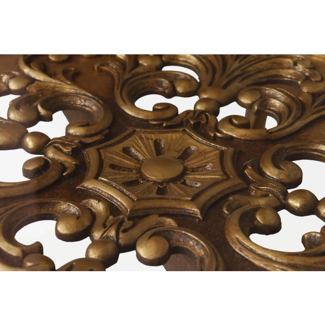 Mid 20th Century Hollywood Regency Eglomise Giltwood Coffee Table For Sale - Image 5 of 10