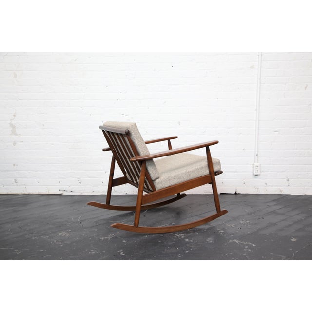 1970s Vintage Mid-Century Modern Rocking Lounge Chair With New ...