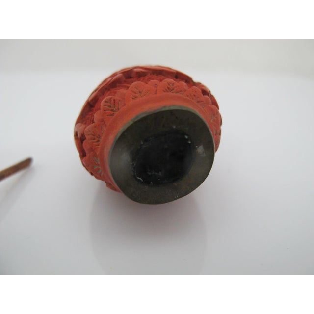 Chinese Carved Red Cinnabar Flower & Geometric Lacquer Snuff Bottle For Sale - Image 11 of 11