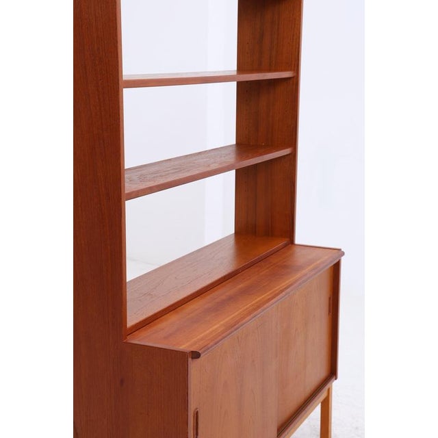 Vintage Teak Bookcase in Wood, 1960s For Sale - Image 16 of 18