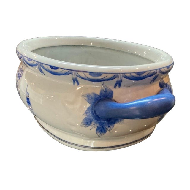 Early 20th Century Early 20th Century Chinese Foot Bath Made for Export For Sale - Image 5 of 10