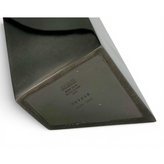 Copper Sculptural Triptych Crevasse Vases by Zaha Hadid for Officina Alessi, 2005, Set of 3 For Sale - Image 8 of 15