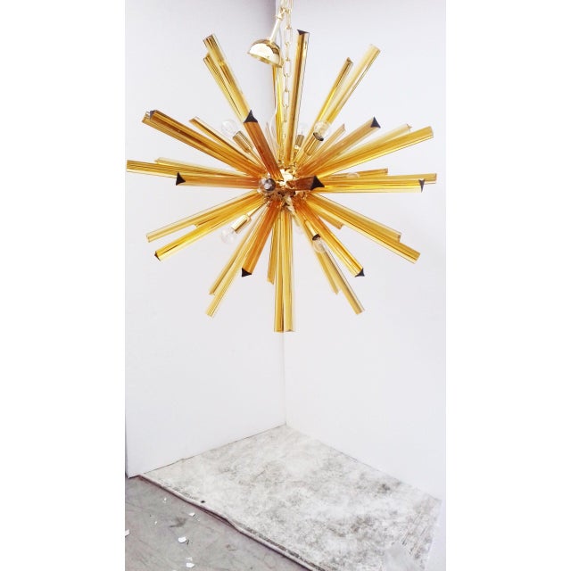 Early 21st Century Italian Amber Murano Glass Triedro Chandelier from Simoeng For Sale - Image 5 of 6