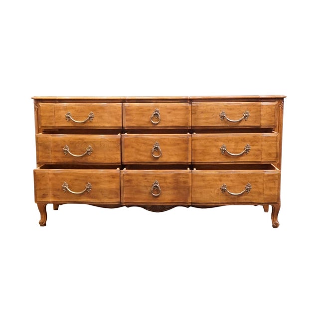 Late 20th Century Davis Cabinet Co. Solid Walnut Country French Provincial 64" Triple Dresser 1702 - Fleming Finish For Sale - Image 5 of 15