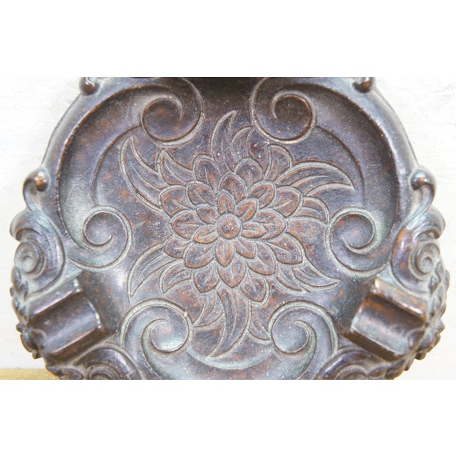 Wood Mid Century Syroco Wood Ornate Floral Ashtray Three Cigarette Rest For Sale - Image 7 of 10