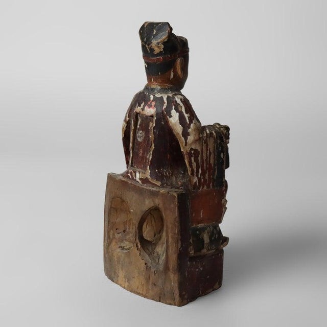 18th Century Antique Chinese Carved Wood Deity Altar Figure 18th For Sale - Image 5 of 5
