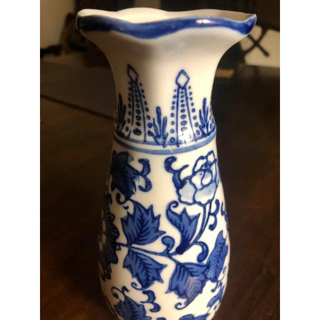 Set of 3, 19th Century Qing Dynasty Blue and White Porcelain Vases For Sale - Image 9 of 10