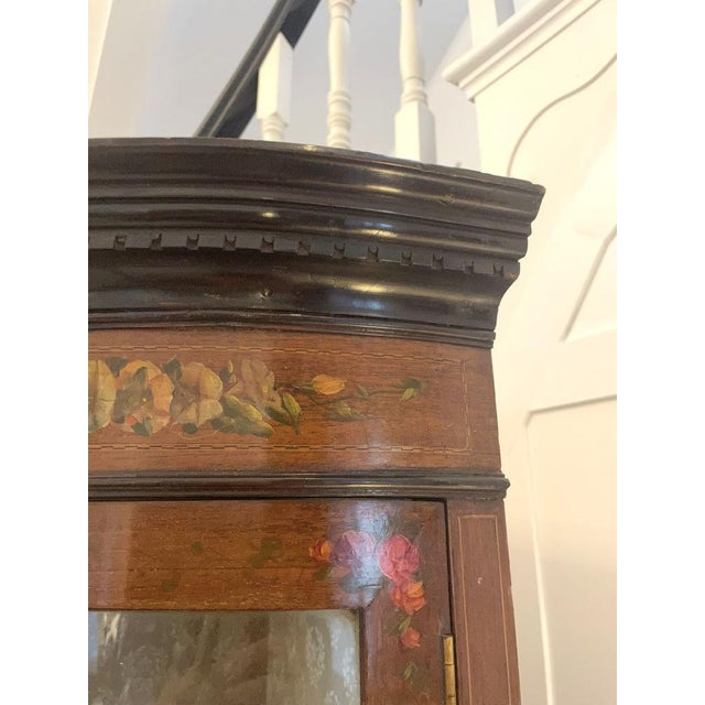 Late 19th Century Victorian Mahogany and Painted Decorated Bow Fronted Corner Display Cabinet, 1880s For Sale - Image 5 of 17