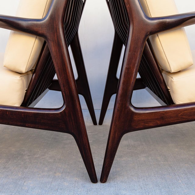 Mid-Century Modern 1960s Restored Ib Kofod-Larsen for Selig Danish Modern Sculptural "Blade" Lounge Chairs in Leather For Sale - Image 3 of 18