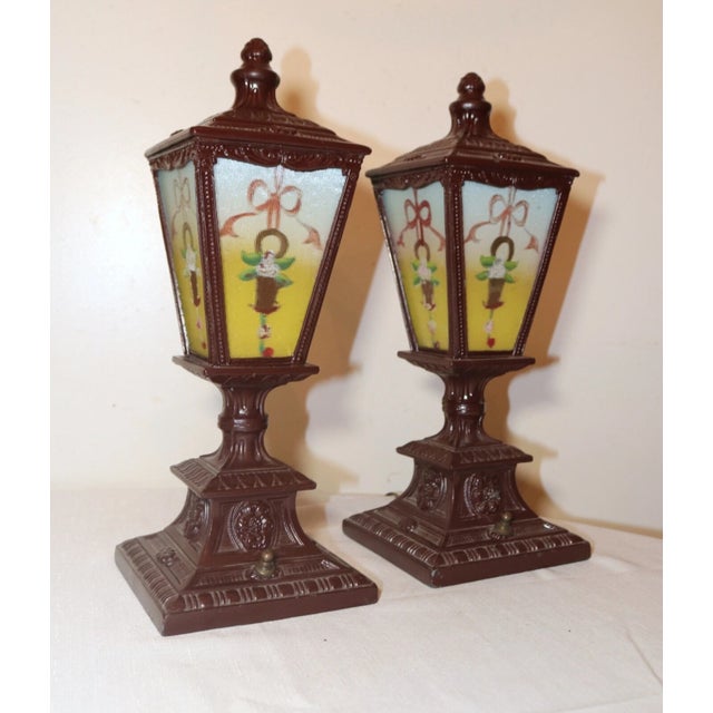 Up for sale is a wonderful pair of vintage ornate reverse painted electric boudoir table lamps. These elaborate lamps are...