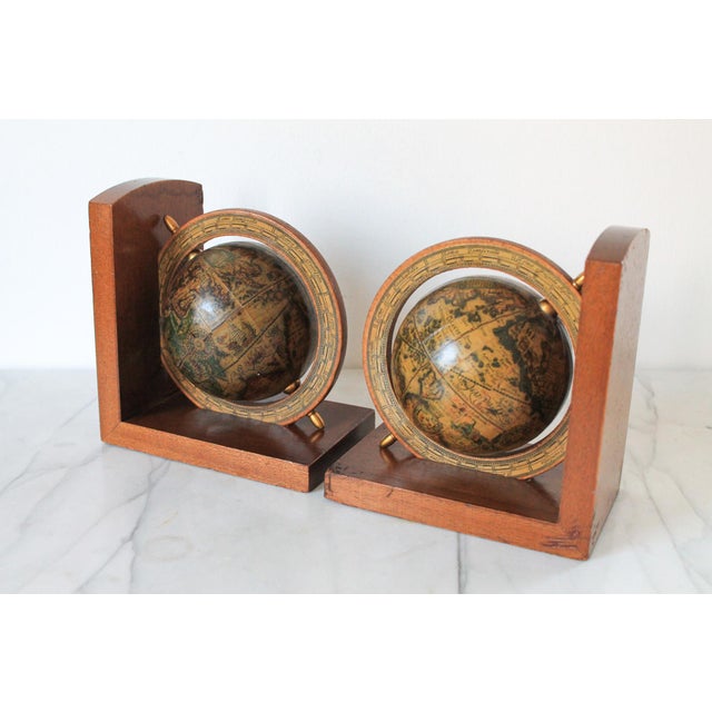 English Pair of Vintage Old World Globe Bookends For Sale - Image 3 of 12