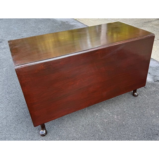 Antique 18th Century Mahogany Queen Anne or George II Dropleaf Dining Table For Sale - Image 4 of 6