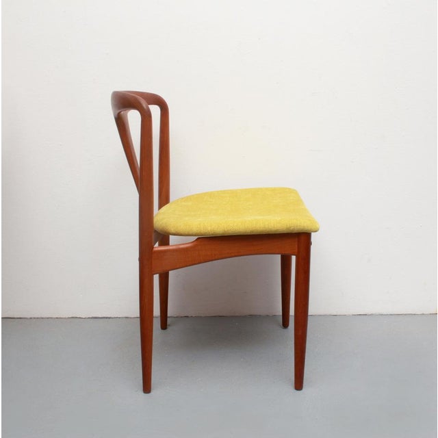 Uldum Møbelfabrik Teak Chair Juliane by Johannes Andersen for Uldum, 1965 For Sale - Image 4 of 14