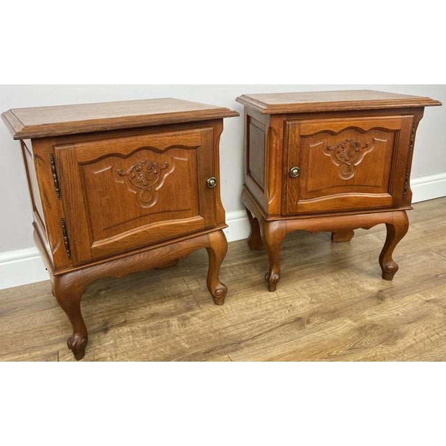 Vintage French Louis Style Oak Bedside Tables, Set of 2 For Sale - Image 3 of 12