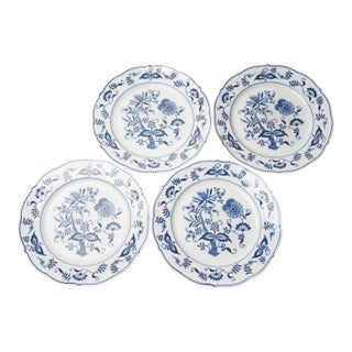 Vintage Blue Danube Blue Onion Dinner Plates 10 3/8" - Set of 4 For Sale