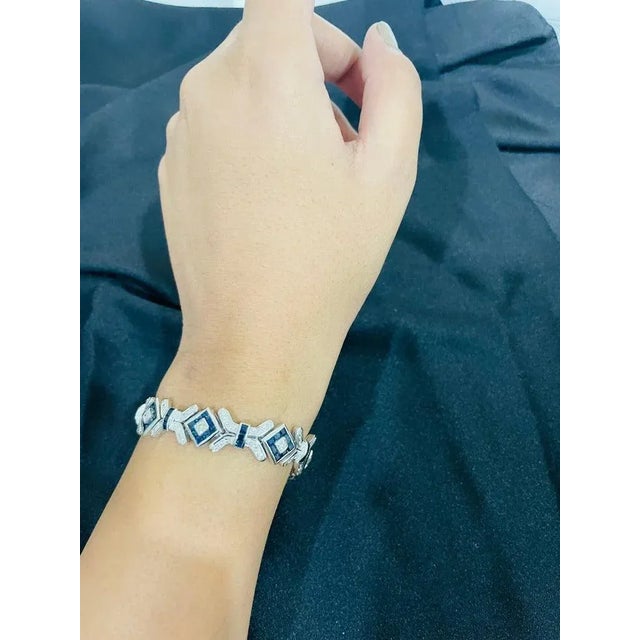 Art Deco Art Deco 18kt Solid White Gold Diamond and 10.90 Ct Blue Sapphire Bracelet For Sale - Image 3 of 12