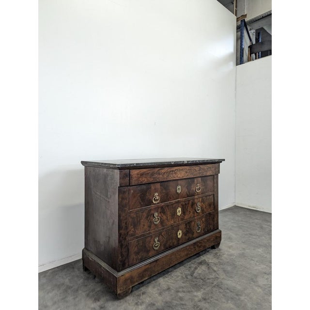 Restoration Chest of Drawers with Bronze Ornaments, in Very Good conditions.