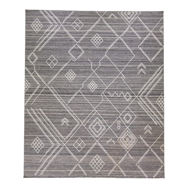 Early 21st Century Modern Oversize Flatweave Kilim Wool Rug With White Geometric Motif by Apadana For Sale