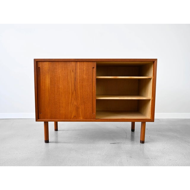 Vintage Sliding Door Cabinet in Teak by Hans Wagner for Ry Möbler For Sale - Image 12 of 16