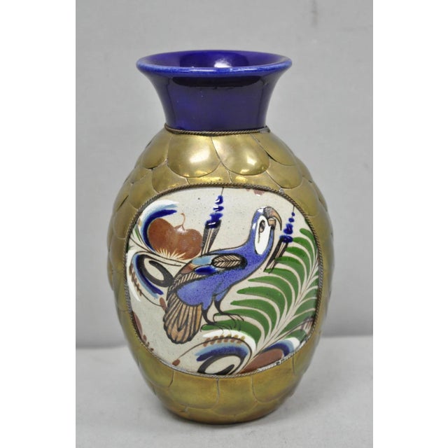 20th C. Mateos Mexico Tonala Pottery Mid Century Modern Brass Peacock Feather 7" Vase For Sale - Image 14 of 14