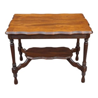 Early 20th Century Jacobean Style Walnut Side Table With Scalloped Turtle Top and Turned Legs For Sale