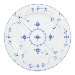 Large Vintage Serving Dish in Porcelain from Royal Copenhagen, 1920s For Sale