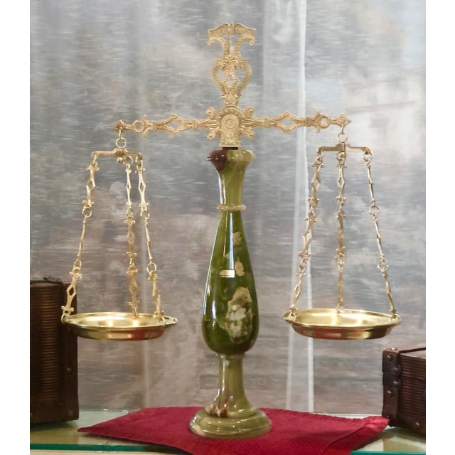 Vintage 1970s Italian Justice Scale in Brass and Onyx For Sale - Image 11 of 11