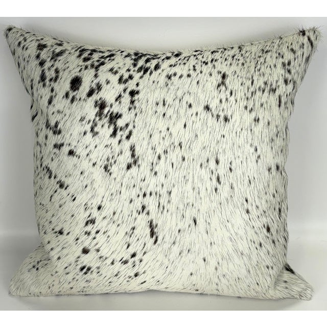 Premium Brazilian Watusi Cowhide Pillow Cover 16x16 – Champagne Ivory With Natural Speckling – Handcrafted by Pablo Sota Designs For Sale In Tampa - Image 6 of 11