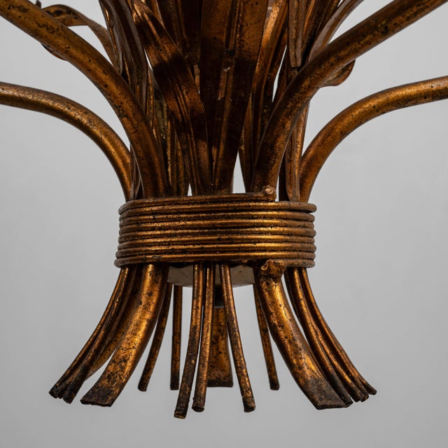 Metal 20th Century Italian Gilded Florentine Tole Wheat Sheaf Chandelier by Hans Kögl For Sale - Image 7 of 18