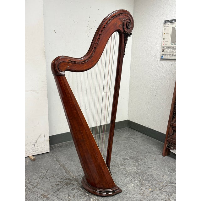 French 18th Century French Harp With Hand Painted Chinoiserie Motifs For Sale - Image 3 of 12