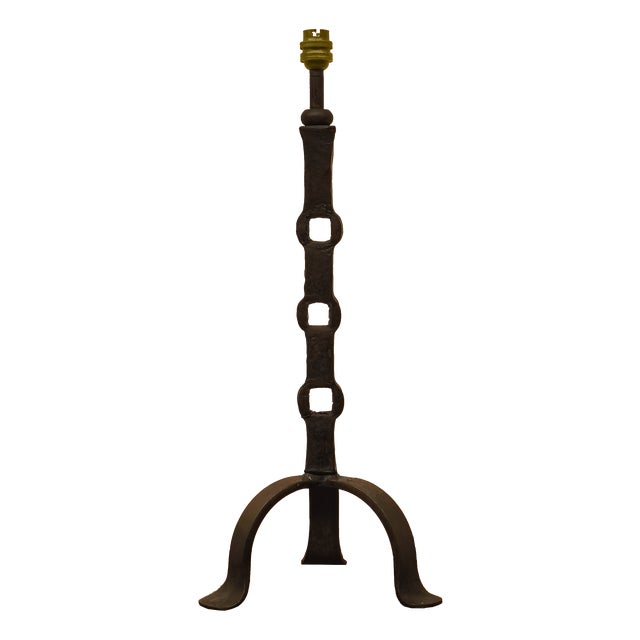 Brutalist Lamp Base in Wrought and Hammered Iron, France, 1920s For Sale