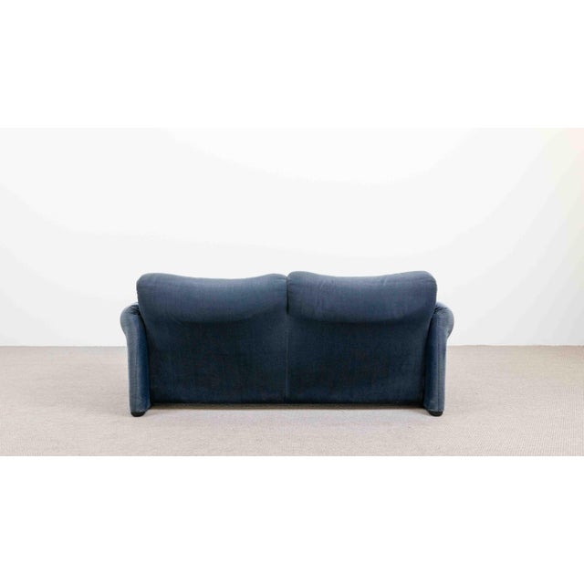 Maralunga Sofa by Vico Magistretti for Cassina, 1980s For Sale - Image 14 of 18