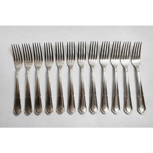 French Silver-Plated Flatware Set by François Frionnet, 1920s, Set of 60 For Sale - Image 4 of 16