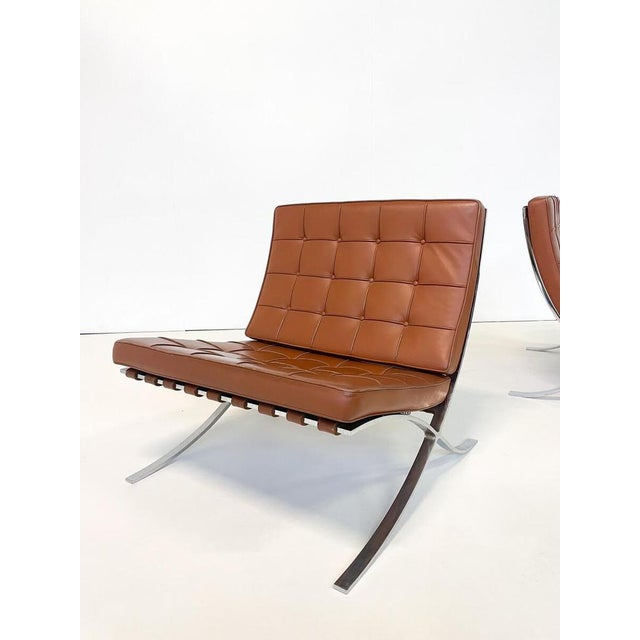 Set of Brown Leather Barcelona Chairs by Mies Van Der Rohe for Knoll, 1970 For Sale - Image 6 of 9
