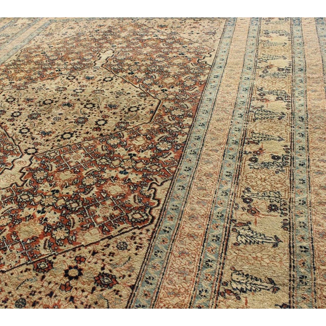 Antique Persian Tabriz Haj Jalili Fine Rug in Earth Tones, Red Brown Background 3'11"x5'2" For Sale In Atlanta - Image 6 of 7