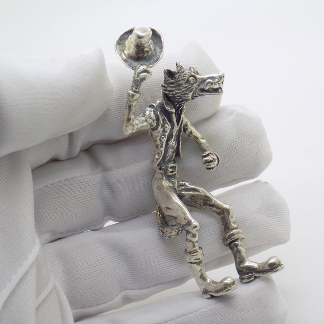 Rich in literary heritage and Italian folklore, this rare vintage silver figurine depicts the Fox ("La Volpe") from Carlo...
