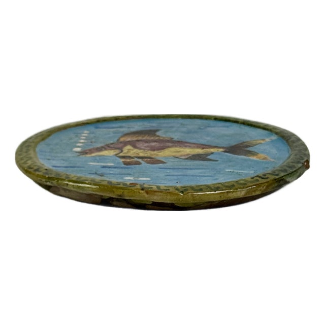 Small Vintage Round Ceramic Decorative Plate With Fish Motif For Sale