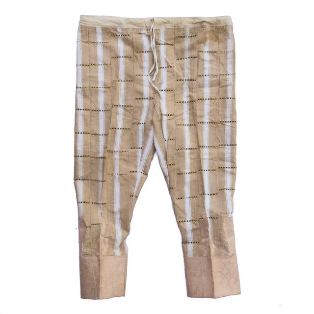 Early 20th Century Early 20th Century Hausa Boubou Men's Top and Bottom Beige Nigeria For Sale - Image 5 of 7