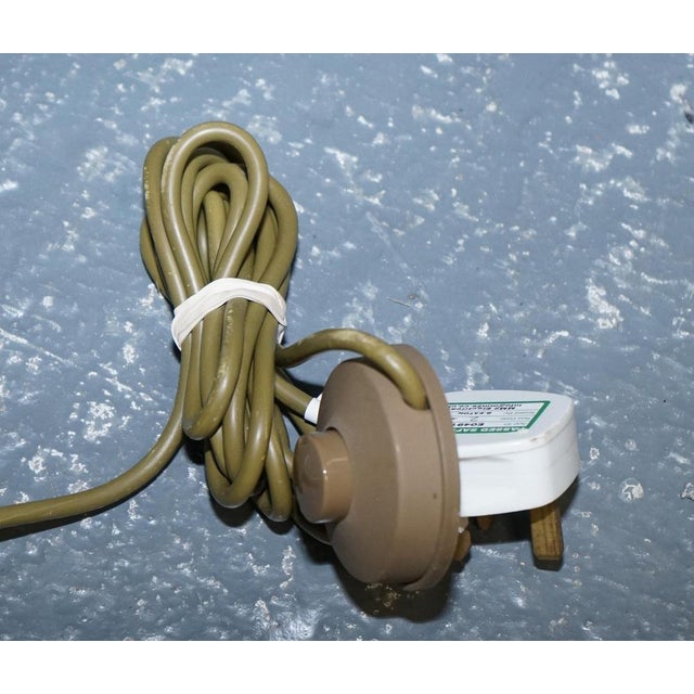 Mid-Century Hollywood Regency Brass and White Glass Tulip Floor Lamp For Sale - Image 10 of 11