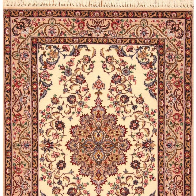 Hand-knotted oriental rug | Size: 158 cm x 110 cm | Number of knots: approx. 800.000 knots/m² | Pile: 95% natural wool, 5%...