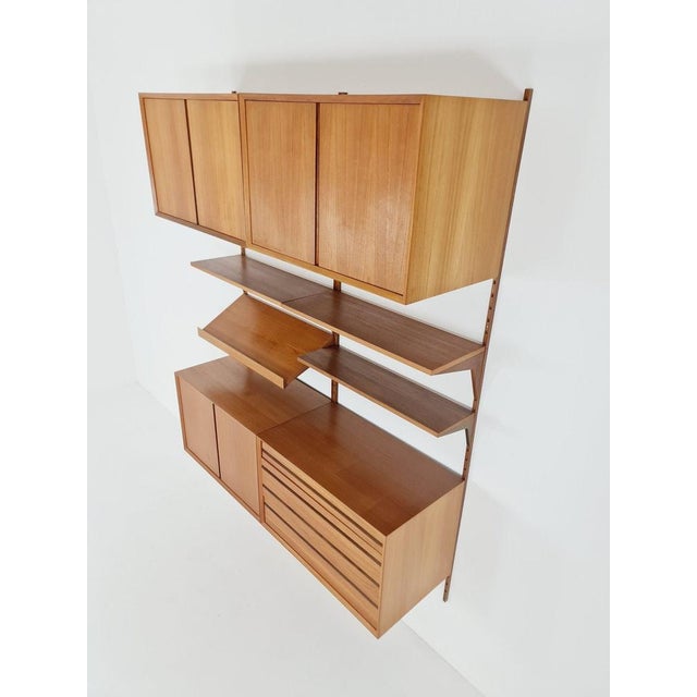 Poul Cadovius Mid-Century Danish Teak Wall Unit with Records Cabinet and Magazine Rack by Poul Cadovius for Cado, 1960s For Sale - Image 4 of 11