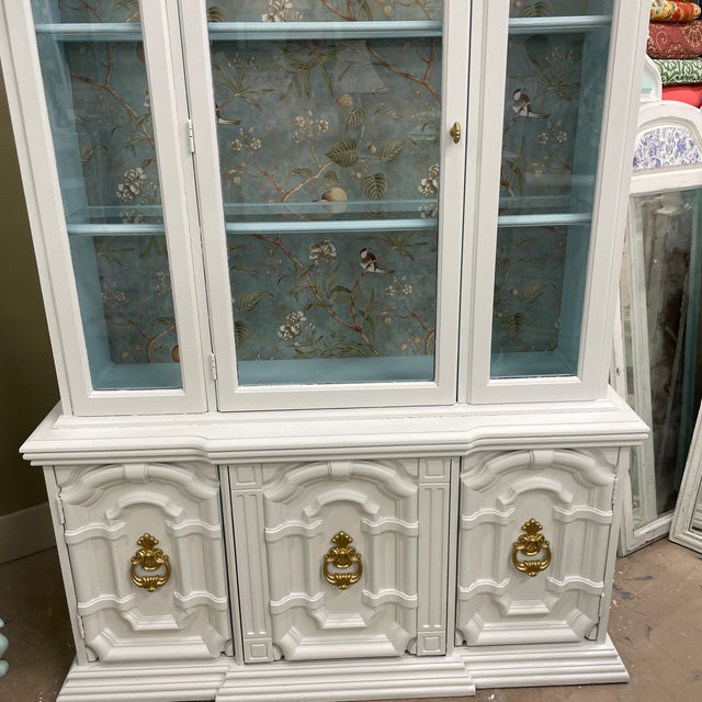 1940s Vintage Two Piece Glass Front China Cabinet in White For Sale - Image 5 of 12