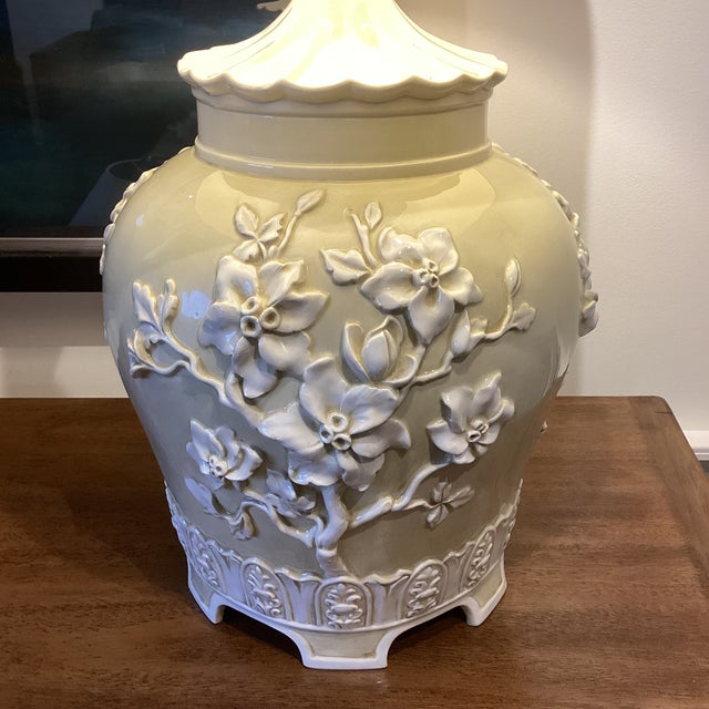 Celadon 1970s Chinoiserie Relief Porcelain Celadon-Cream Table Lamp With Floral Motif & Textured Shade For Sale - Image 8 of 8