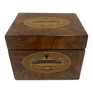 English Georgian Tea Caddy with Inlay and Interior Lid, 19th Century